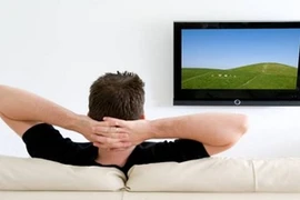 Xem tivi quá nhiều làm giảm số lượng tinh trùng