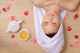 Dưỡng tóc bằng những liệu pháp tại gia