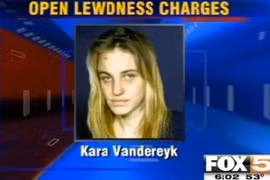 Bị bắt vì “mây mưa” với chó Pitbull