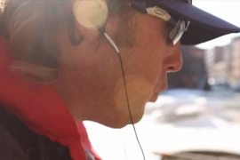 Bị phạt tù vì sở thích huýt sáo miệng