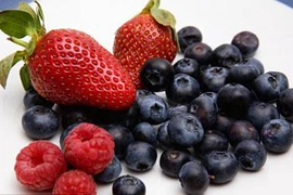 Dâu tây, việt quất bảo vệ não bộ 