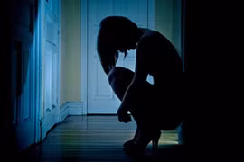 Mục sư xâm hại tình dục, ép người tình trẻ phá thai