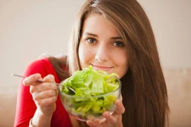 Ăn nhẹ lành mạnh cho nụ cười tươi