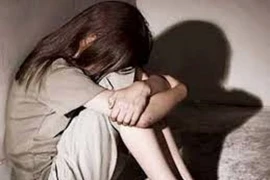 “Dê cụ” 70 tuổi định hiếp dâm bé gái 7 tuổi