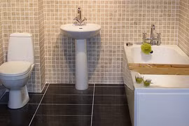 Bỏ đi khỏi nhà chồng vì không có…toilet