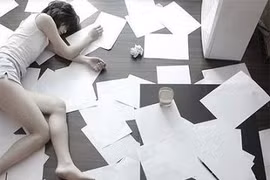 Thiếu nữ tự vẫn vì người yêu không chịu kết hôn