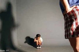 Bé trai 2 tuổi bị hành hung tới chết