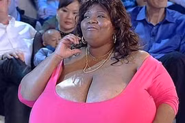 Các kiểu kỷ lục lạ lùng của con người