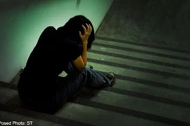 Tố cáo cha đẻ để thoát cảnh 12 năm làm nô lệ tình dục