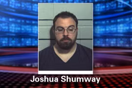 Y tá lạm dụng tình dục bệnh nhân 5 lần/đêm