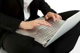 Bác sĩ đối mặt với án tù 6 năm vì sở hữu phim ảnh khiêu dâm trẻ em