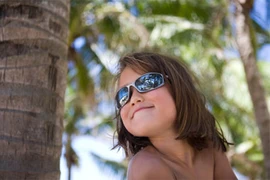 Mẹo bảo vệ mắt cho trẻ