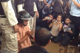 Áp giải tội phạm hiếp, giết đến trước linh cữu nạn nhân