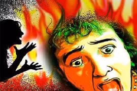 Nữ sinh 15 tuổi tự thiêu vì bị làm nhục