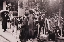 Những món quà đêm xa xưa của phố cổ Hà Nội 