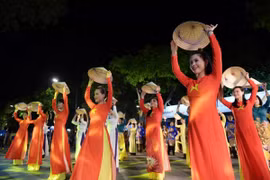 Đảng bộ Hà Nội quán triệt sâu sắc, vận dụng sáng tạo đường lối phát triển văn hóa của Đảng