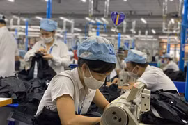 Người lao động có thể khiếu nại hoặc khởi kiện ra tòa án nếu bị ép viết đơn xin nghỉ việc 