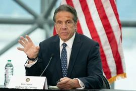 Vụ bê bối của Thống đốc New York và lời cảnh tỉnh cho các chính trị gia