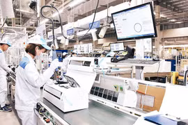 Công điện của Thủ tướng Chính phủ: Rà soát pháp luật để tháo gỡ khó khăn cho đầu tư, kinh doanh trong điều kiện dịch Covid-19 diễn biến phức tạp