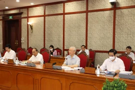 Phòng từ gốc, chống đến cùng suy thoái về tư tưởng chính trị, đạo đức, lối sống dẫn đến tham nhũng, tiêu cực (Bài 2): Cuộc chiến không khoan nhượng 