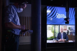 Vượt qua đại dịch, khôi phục niềm tin 