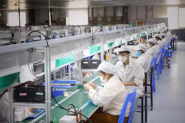 Bảo vệ khu công nghiệp trước dịch bệnh Covid-19 để không “đứt gãy” chuỗi sản xuất 