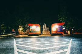 “Thái độ bình tĩnh, không nao núng, không bấn loạn trước dịch giã, là một mạch nguồn lịch sử Thủ đô văn hiến”