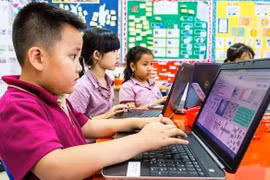 Chương trình bảo vệ và hỗ trợ trẻ em tương tác lành mạnh, sáng tạo trên môi trường mạng 