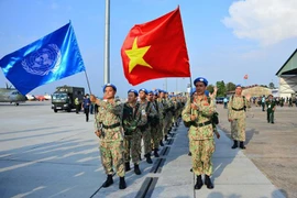 Bảo vệ Tổ quốc từ sớm, từ xa, lan tỏa hình ảnh đẹp “Bộ đội Cụ Hồ” trong lòng bạn bè quốc tế 