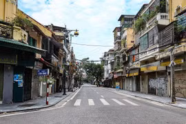 Có một Hà Nội kiêu hãnh vượt qua dịch giã (1): Thăng Long trong lịch sử những lần “vườn không nhà trống” đánh giặc