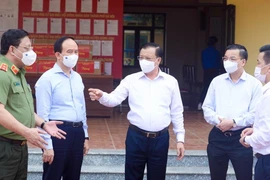 Hà Nội cách ly “3 lớp”, biện pháp “3 trước”, phương châm “4 tại chỗ” để chống dịch Covid-19