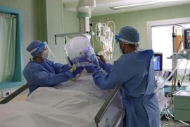 Châu Âu khẩn cấp đối phó với “làn sóng” dịch Covid-19 lần thứ ba 