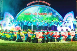 Ngày hội Soóng cọ trên dải biên giới Bình Liêu