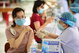 Hà Nội tổ chức phong trào thi đua đặc biệt chiến thắng dịch Covid-19 