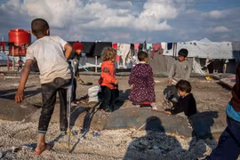 Nhận về hay bỏ lại các gia đình IS ở Syria - bài toán khó cho châu Âu