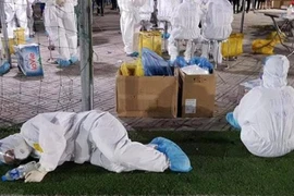 Tôn vinh những “chiến sỹ áo trắng” trên tuyến đầu chống dịch Covid-19 