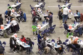 Tổng thống Mỹ kêu gọi các nhà lãnh đạo thế giới cam kết chấm dứt đại dịch Covid-19 