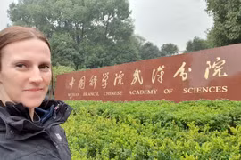 Nhà khoa học nước ngoài cuối cùng và duy nhất tại phòng thí nghiệm Vũ Hán lên tiếng