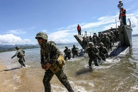 Mỹ và Philippines đối phó với tham vọng chủ quyền phi pháp của Trung Quốc ở Biển Đông