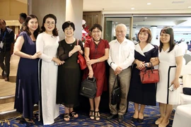 Ân tình của những người bạn văn 