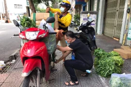 Lan tỏa những “vùng xanh” yêu thương 