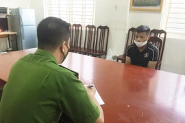 Vào ổ dịch bắt đối tượng cầm đầu vụ cướp tài sản của nữ lao công