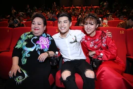 Noo Phước Thịnh trách đạo diễn Quang Huy chỉ quay lưng mình trên phim