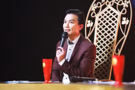 Solo cùng Bolero: Danh ca hải ngoại Mạnh Quỳnh tự nhận mình chuyên hát "phô"