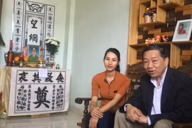 Bộ trưởng Tô Lâm thăm gia đình các đồng chí Công an Đắk Lắk hy sinh và bị thương