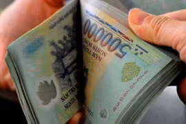 Đề xuất tăng lương cơ sở lên 1.300.000 đồng/tháng