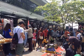 Chợ phiên "độc và lạ"