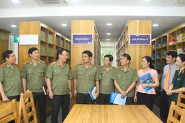Chính thức khai trương thư viện Công an nhân dân