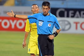 V-League thuê trọng tài ngoại "chữa cháy"