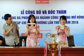 12 đội tranh chức vô địch giải bóng đá cúp Tạp chí Công thương